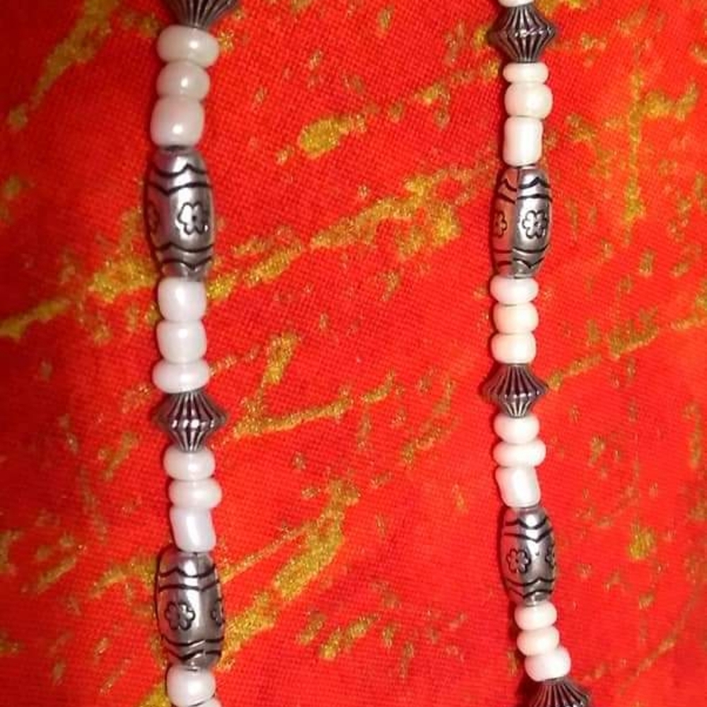 Necklace - Picture 5 of 5